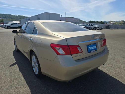 Golden Almond Metallic 2008 Lexus ES 350