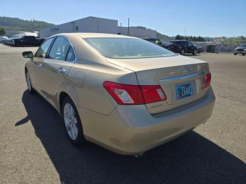 Golden Almond Metallic 2008 Lexus ES 350