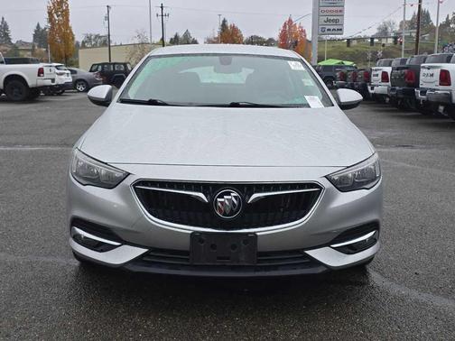 2019 Buick Regal Sportback Preferred II