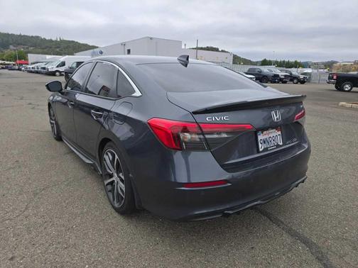 2022 Honda Civic Touring