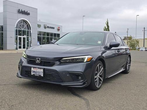 2022 Honda Civic Touring