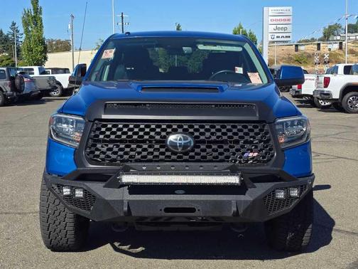 2018 Toyota Tundra SR5