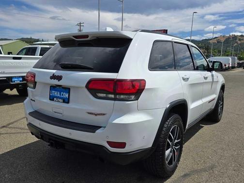 2021 Jeep Grand Cherokee Trailhawk