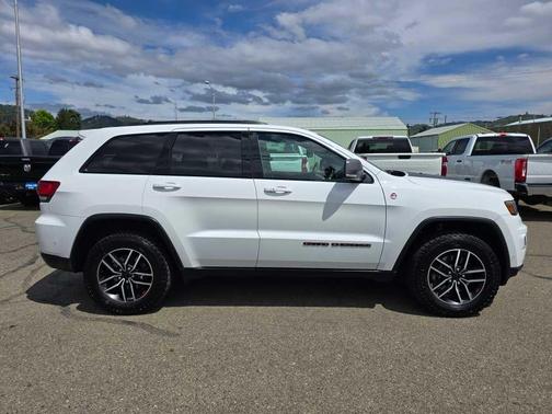 2021 Jeep Grand Cherokee Trailhawk