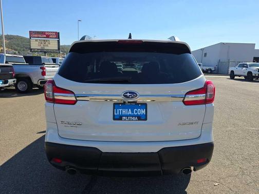 2022 Subaru Ascent TOURING