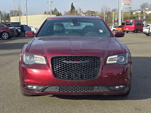 2023 Chrysler 300 S