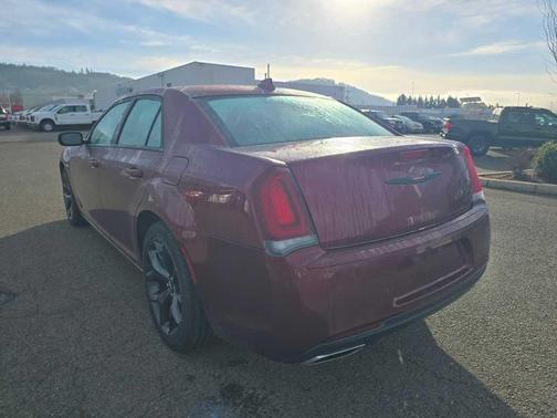 2023 Chrysler 300 S