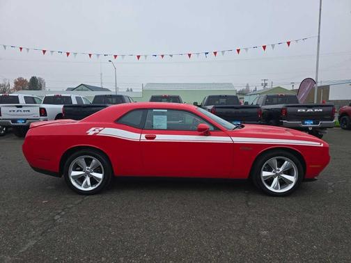 2015 Dodge Challenger R/T Plus