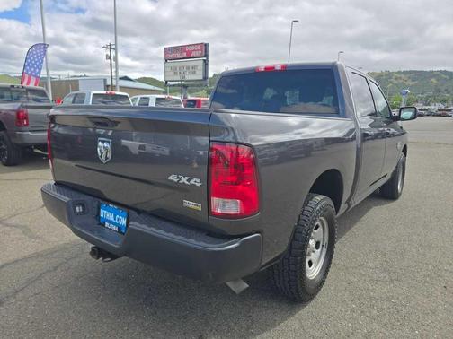 Granite Crystal Clearcoat Metallic 2019 RAM 1500 Classic Tradesman