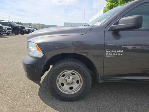 Granite Crystal Clearcoat Metallic 2019 RAM 1500 Classic Tradesman