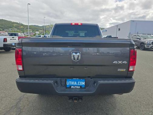 Granite Crystal Clearcoat Metallic 2019 RAM 1500 Classic Tradesman