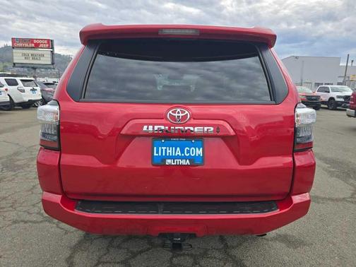 2024 Toyota 4Runner SR5