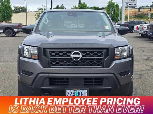 2023 Nissan Frontier S