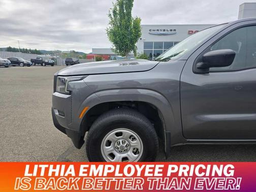 2023 Nissan Frontier S