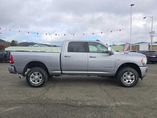 Billet Silver Metallic Clearcoat 2024 RAM 2500 Laramie