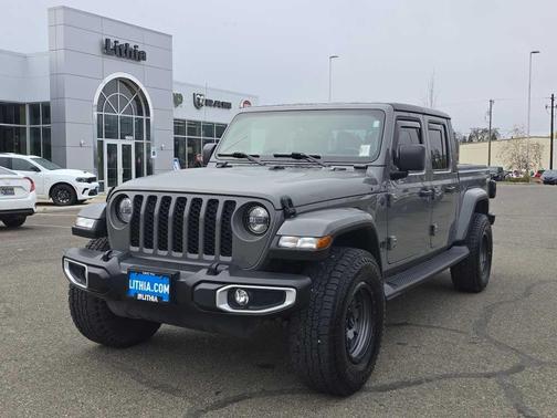 2023 Jeep Gladiator Sport