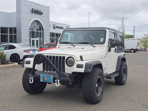 Stone White 2004 Jeep Wrangler Sport