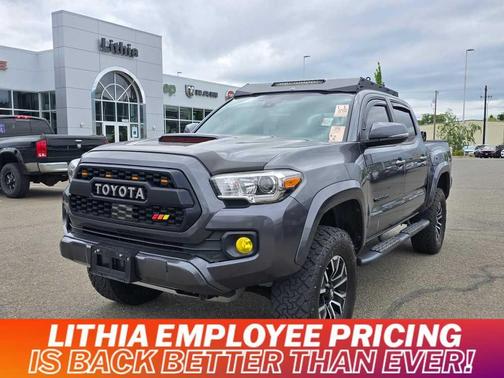 2020 Toyota Tacoma TRD Off Road
