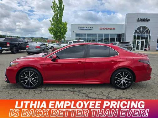 2021 Toyota Camry SE