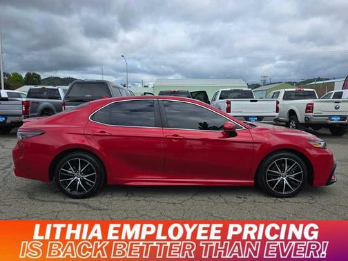 2021 Toyota Camry SE