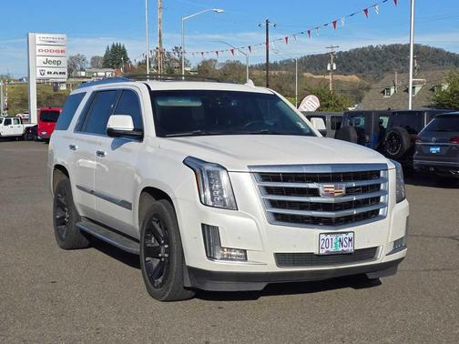 2016 Cadillac Escalade Luxury