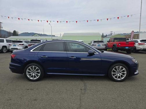 2020 Audi A4 40 Premium