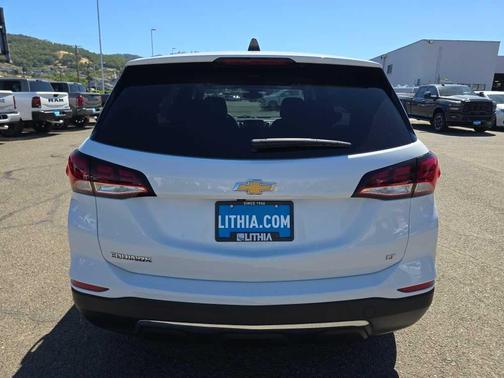 Summit White 2022 Chevrolet Equinox 1LT
