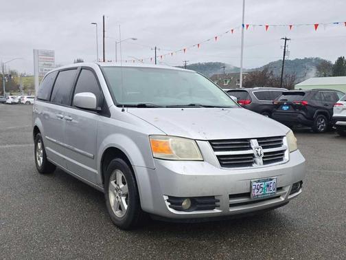 2008 Dodge Grand Caravan SXT