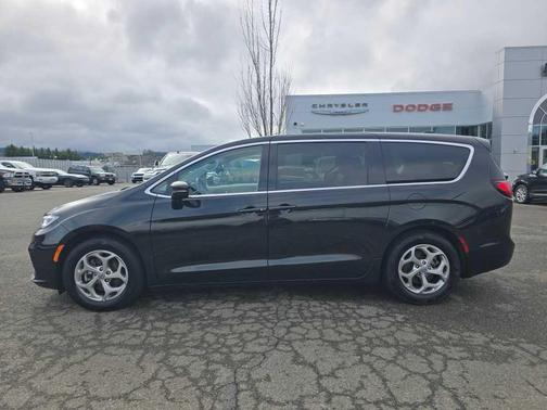 2024 Chrysler Pacifica Limited