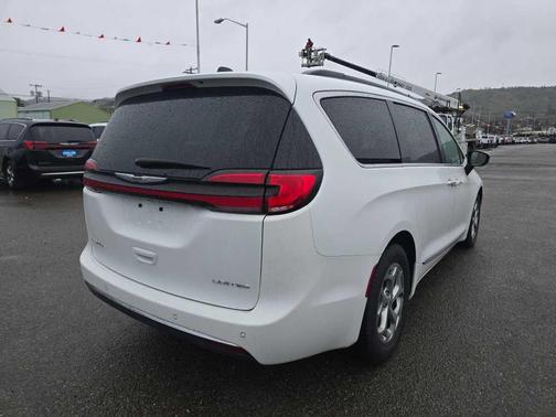 2023 Chrysler Pacifica Limited