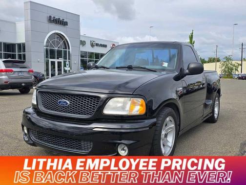 1999 Ford F-150 SVT Lightning Flareside