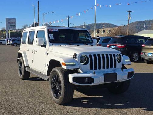 2021 Jeep Wrangler Unlimited Sahara Altitude