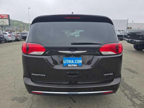 2017 Chrysler Pacifica Limited