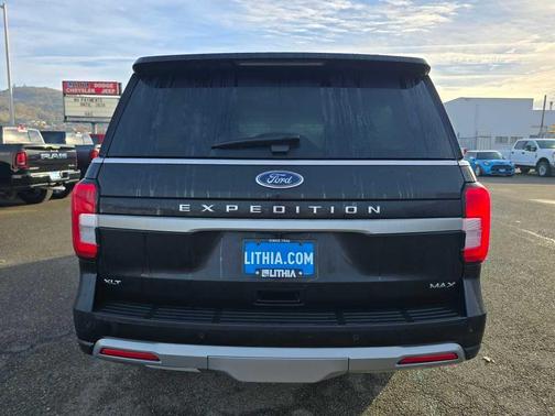 2024 Ford Expedition Max XLT