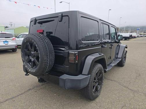 2014 Jeep Wrangler Unlimited Altitude