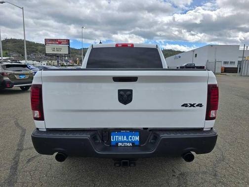 2021 RAM 1500 Classic SLT