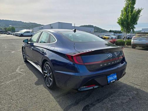 2021 Hyundai SONATA Limited