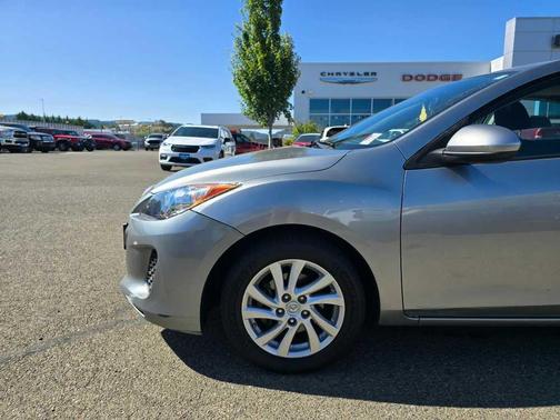 2012 Mazda Mazda3 i Touring