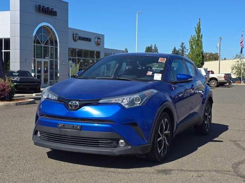 Blue Eclipse Metallic 2018 Toyota C-HR XLE
