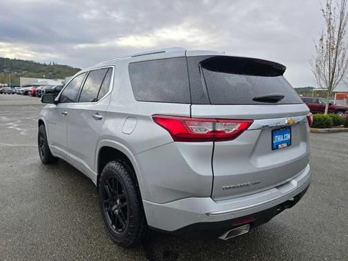 2021 Chevrolet Traverse Premier
