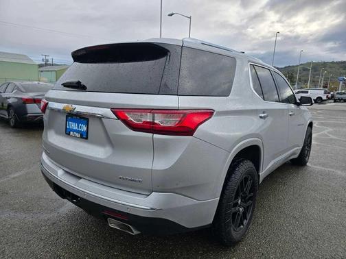2021 Chevrolet Traverse Premier