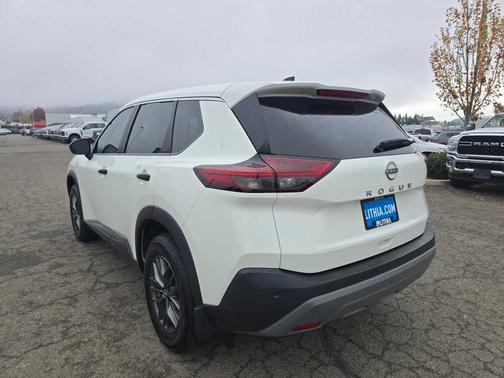 2022 Nissan Rogue S