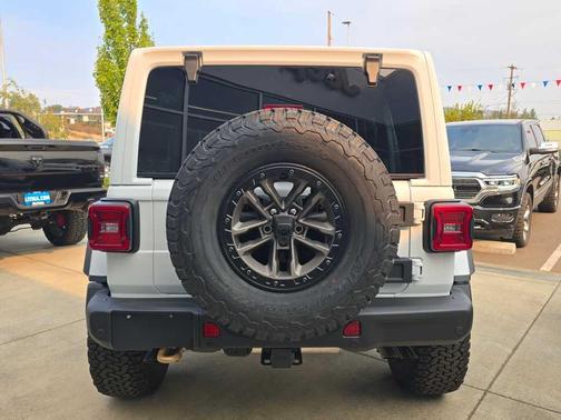 2025 Jeep Wrangler Rubicon 392