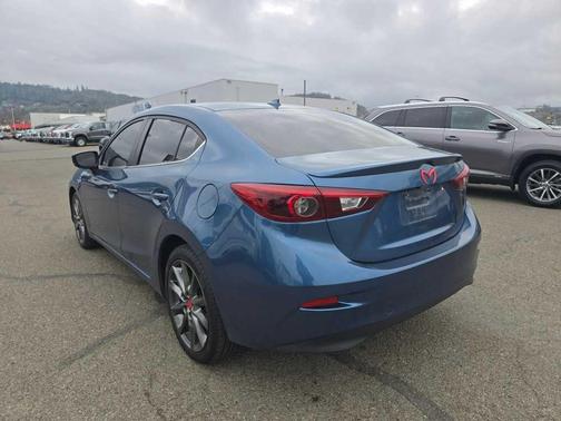 2018 Mazda Mazda3 Grand Touring