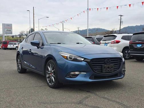 2018 Mazda Mazda3 Grand Touring