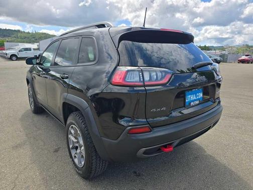 Diamond Black 2021 Jeep Cherokee Trailhawk