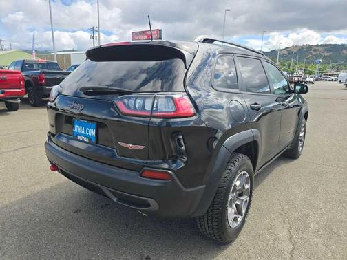 Diamond Black 2021 Jeep Cherokee Trailhawk