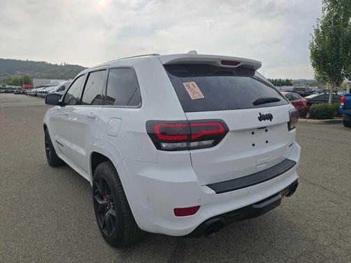 2020 Jeep Grand Cherokee SRT