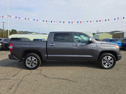 2018 Toyota Tundra Platinum