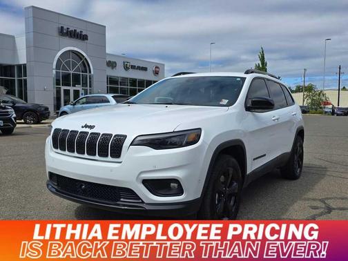 2023 Jeep Cherokee Altitude Lux